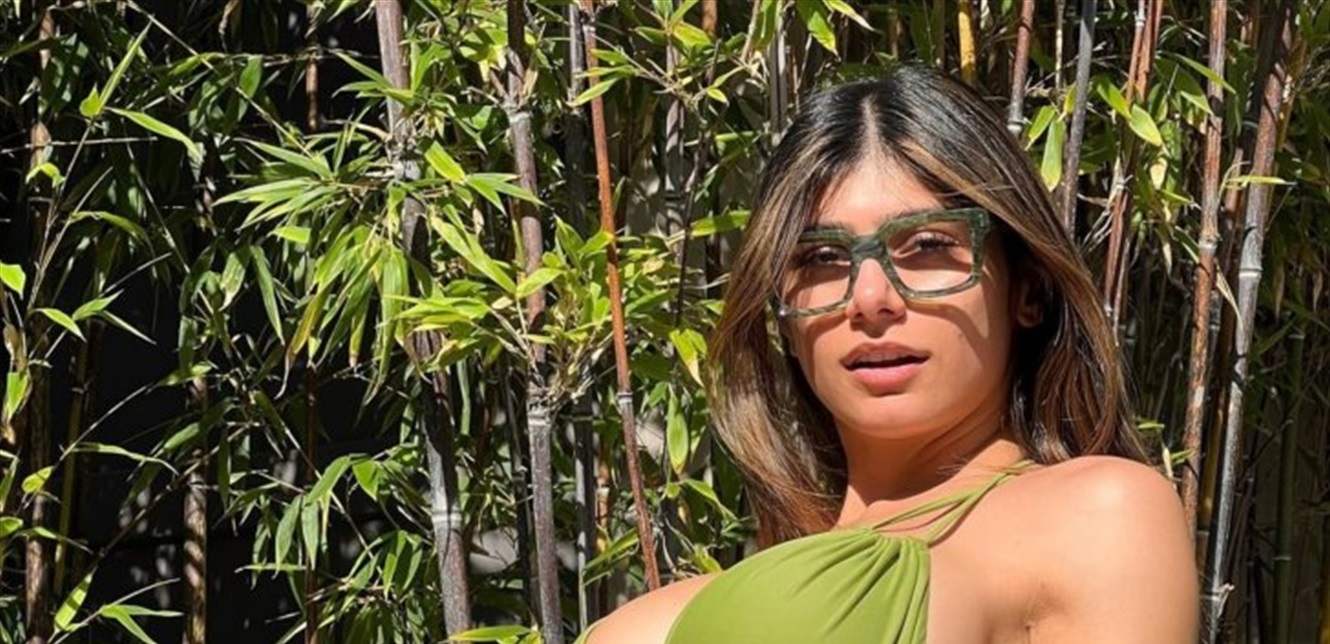 ميا خليفة تعتزم زيارة هذا البلد العربي قريبا