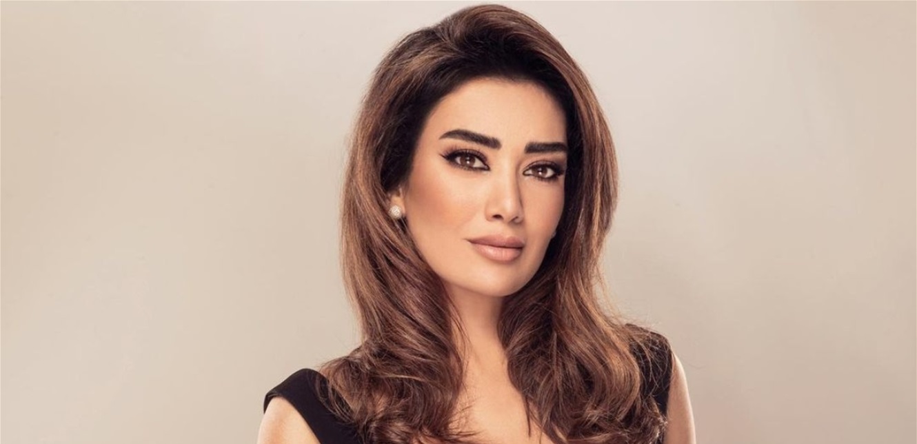 ظهرت بأحضان زوجها على متن طائرة خاصة.. جيسيكا عازار حديث الجمهور بآخر إطلالة لها (صورة) – بوابة مشاهير