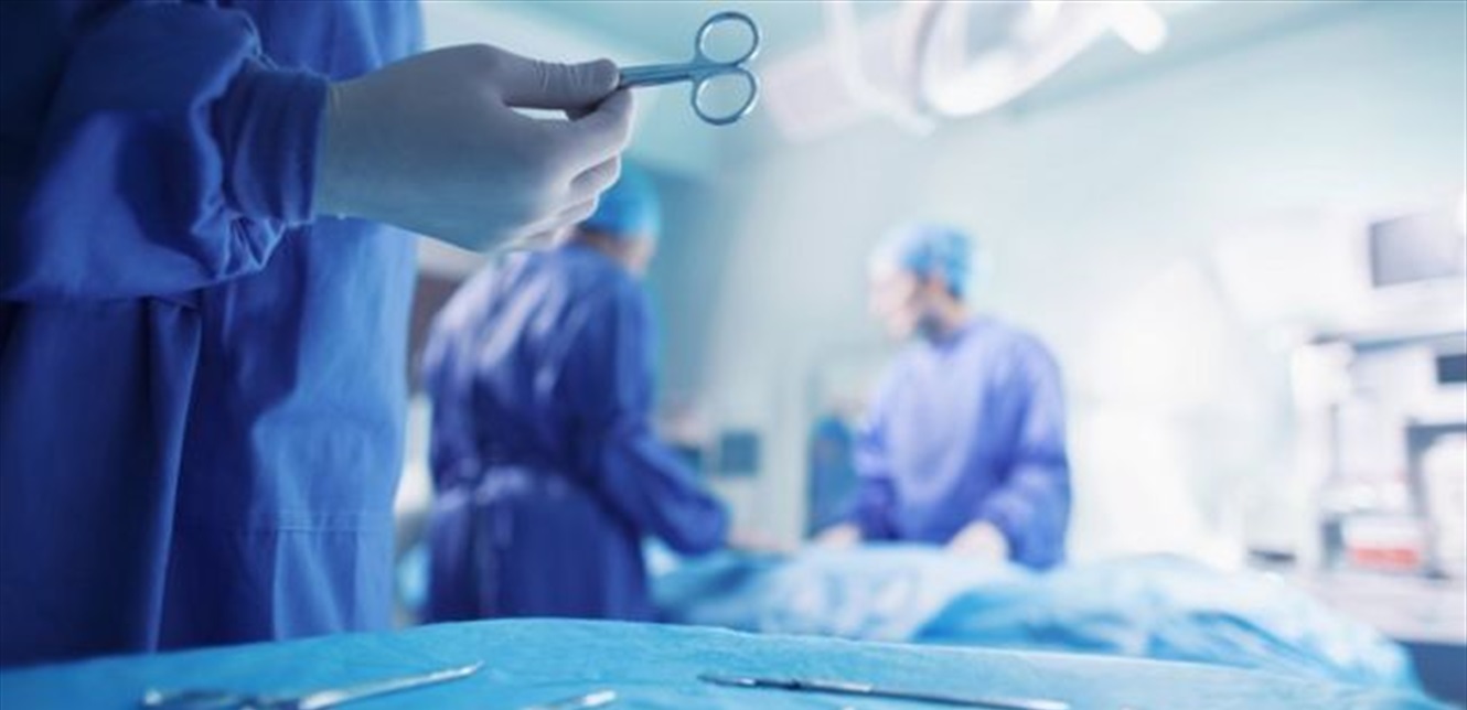 من داخل غرفة العمليات.. اعلامية شهيرة تكشف بفيديو عن مرضها النادر – بوابة مشاهير