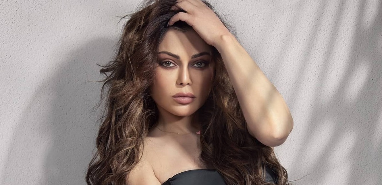 بأجواء مميزة هيفا وهبي تحتفل في قبرص بدخول شقيقتها “هانو” القفص الذهبي.. وجمال الأخيرة حديث المتابعين (فيديو) – بوابة مشاهير