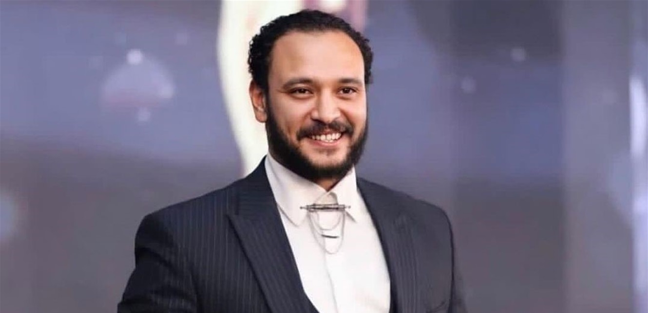 مكرّماً عن والده… ما فعله أحمد خالد صالح أغضب الكثيرين! – بوابة مشاهير