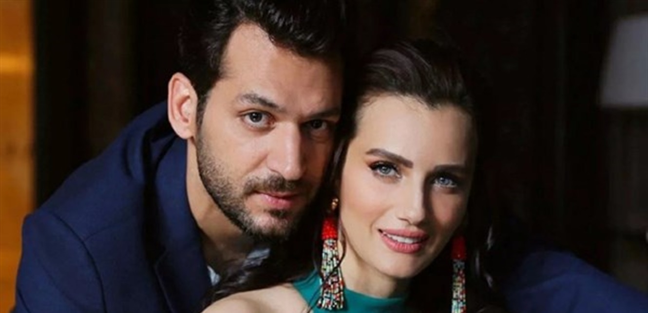 مراد يلديريم وزوجته يرزقان بأول مولود لهما.. هذا جنسه واسمه – بوابة مشاهير