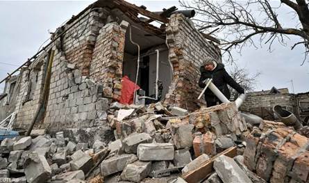 10 قتلى بقصف روسي شرقي أوكرانيا