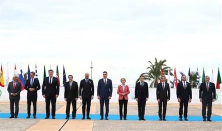 لبنان حاضر في القمة التاسعة لبلدان جنوب الاتحاد الأوروبي: ترحيب باتفاق ترسيم الحدود ودعوة لانتخابات رئاسية