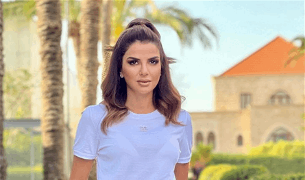 بعد ظهورها بالشورت.. نوال بري تستمتع بوقتها على البحر! (فيديو)