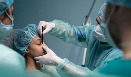 عمليات التجميل في لبنان.. هل تحوّل الأمر إلى هوس؟ 