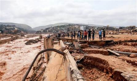 فنان شهير يكشف مأساته مع فيضانات درنة: فقدت 800 شخص من قبيلتي
