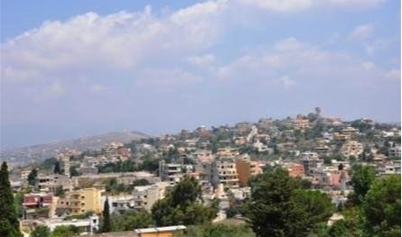غارة إسرائيليّة على بلدة الطيبة… وتضرّر ثانويّة بشكل كبير