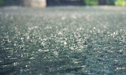 الأمطار ستكون &quot;غزيرة جدّاً&quot;... إليكم ما كشفه الأب إيلي خنيصر عن وضع الطقس