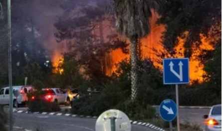 حريقٌ كبير... بالفيديو شاهدوا الأضرار التي تسبّبت بها صواريخ &quot;الحزب&quot; في إسرائيل