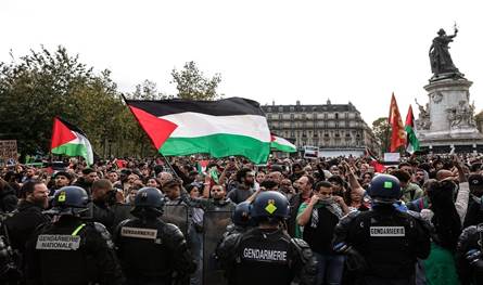 فرنسا تحظر مؤتمرا للمعارضة حول فلسطين