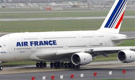 هبوط اضطراري لطائرة تابعة للخطوط الجوية الفرنسية في مطار باكو