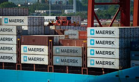 ميرسك تعلن توسع منطقة الخطر: تحذير من تراجع قدرة الشحن بين آسيا وأوروبا