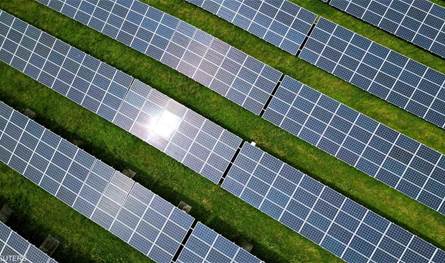 استثمارات الصين في الطاقة الشمسية ترتفع