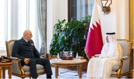 ماذا تبلغ قائد الجيش من قطر؟