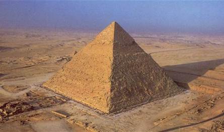 إكتشاف جديد في مصر.. هيكل ضخم بجوار الهرم الأكبر
