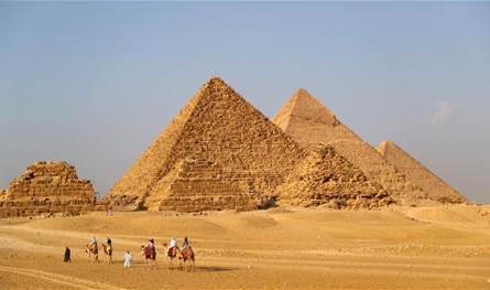 لغز الهرم الأكبر... كيف بنى المصريون القدماء الأهرامات؟