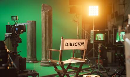 بتهمة سرقة مجوهرات زوجة مخرج شهير... الحكم على شخصية معروفة بالحبس