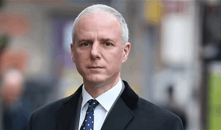 نادر وخطير.. فيروس قاتل بلا علاج يتسبب في وفاة زوجة نجم شهير!