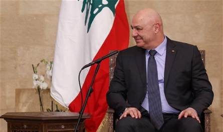 قصف واشتباكات عنيفة جدا على الحدود اللبنانية- السورية (فيديو)