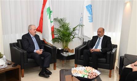 وزير الصناعة بحث وسفير ايطاليا في تعزيز التعاون