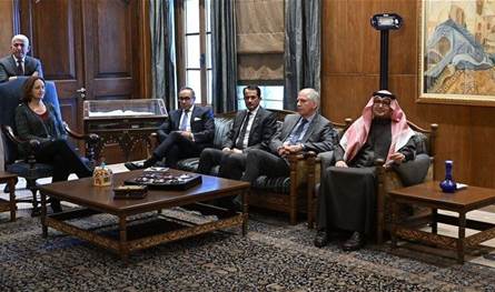 &quot;اللجنة الخماسية&quot; تبقي على أولوية مساندة لبنان والألتزام بالإصلاحات السياسية والاقتصادية