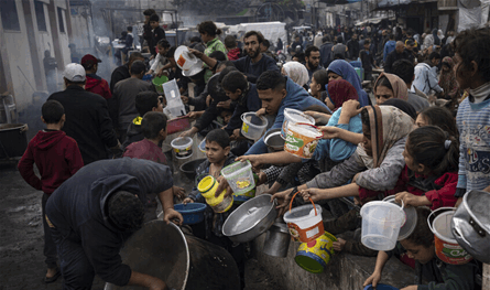 تقرير لـ The Telegraph يكشف: صفقة ترامب بشأن أوكرانيا ستدفع العالم إلى الحرب