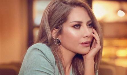 شقراء وجميلة جداً.. ابنة سلافة معمار تحتفل بعيد ميلاد والدتها بطريقة لافتة (صور)