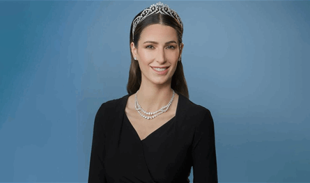 بمناسبة عيد ميلادها… أردني يفاجئ الأميرة رجوة بهدية غير متوقعة (صورة)