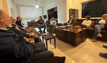 أسامة سعد عرض ووفد تجمع المؤسسات لشؤون صيداوية
