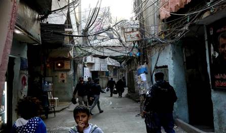 ماذا ينتظر &quot;فلسطينيو لبنان&quot;؟
