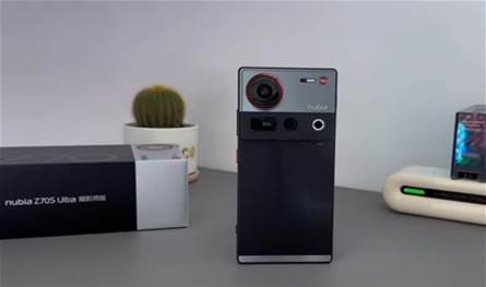 لهواة التصوير.. ZTE تطلق هاتفها المتطور