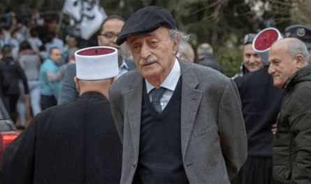 بيانٌ... هكذا علّق جنبلاط على الغارات الإسرائيليّة التي استهدفت سوريا