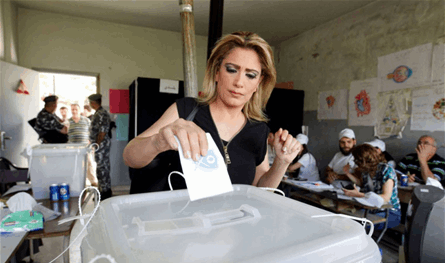 مرشحة تواجه حزبًا!