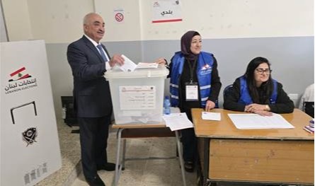 آخر أرقام نسبة الاقتراع في جبل لبنان.. كم بلغت حتى الآن؟