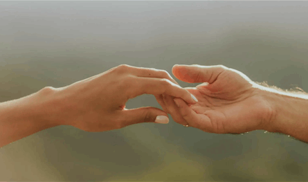 من يقع في الحب بشكل أسرع.. الرجل أم المرأة؟