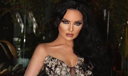 تُعاني من 3 أمراض وراثية مزمنة.. فنانة شهيرة تُدافع عن ديمة بياعة وتعتذر (فيديو)