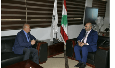 ناصرالدين عرض مع السفير الروسي تفعيل التعاون في مجال الصحة
