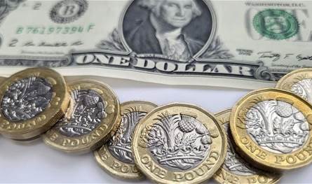بعد حديث ترامب عن اتفاق تجاري &quot;كبير&quot;.. ارتفاع في سعر الجنيه الإسترليني