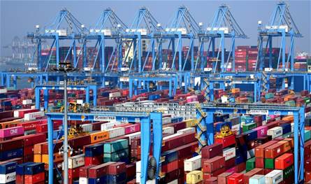 ترامب يواصل الضغط.. عقوبات تطال شركات صينية بسبب طهران