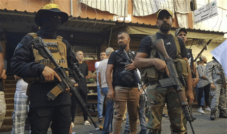 مصير الجماعات الأصولية في المخيَّمات؟