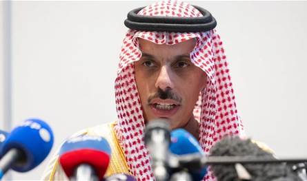 وزير الخارجية السعودي يبحث جهود تهدئة التوترات مع الهند وباكستان