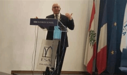 بخاش في ورشة عمل حول تقييم الطاقات البشرية الصحية: وحدها قادرة على تطوير القطاع
