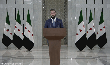 شجاع وتاريخي... هكذا وصف الشرع قرار رفع العقوبات عن سوريا!