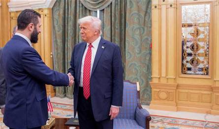 قرار ترامب كان مفاجئاً.. رفع العقوبات عن سوريا قد يستغرق شهورا
