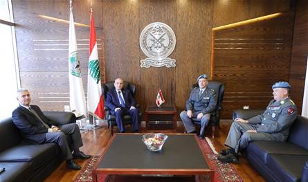 وزير الدفاع استقبل وفدًا من الـUNTSO: تأكيد على التنسيق مع اليونيفيل والتمديد لمهمتها