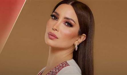 نسرين طافش تتألق بفستان قصير وتستقطب الأنظار على إنستغرام