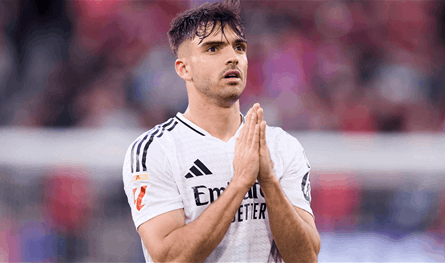 رسميًا.. نجم ريال مدريد يرد على اتهامه باعتداءات جنسية لفتيات قاصرات (صورة)