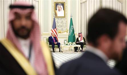 عودة النفوذ السعودي الى لبنان.. دعم سياسي ومراقبة التوازنات