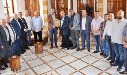 جنبلاط: لتحقيق التوازن الوطني وبيروت عاصمة كل اللبنانيين